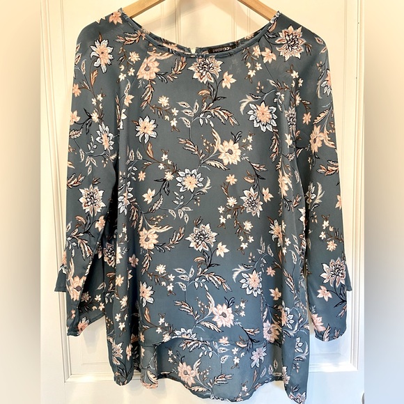 Papermoon Floral Tunic Blouse - Picture 4 of 7
